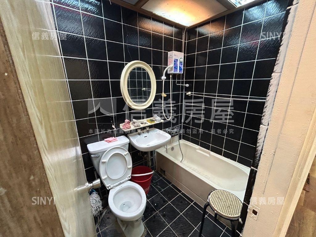 安泰路透天美屋房屋室內格局與周邊環境