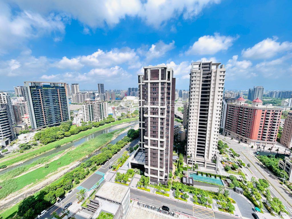 水公園景觀２房平面車位房屋室內格局與周邊環境
