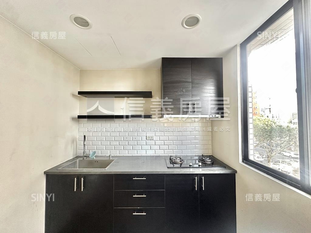 士林電梯精妝三房房屋室內格局與周邊環境