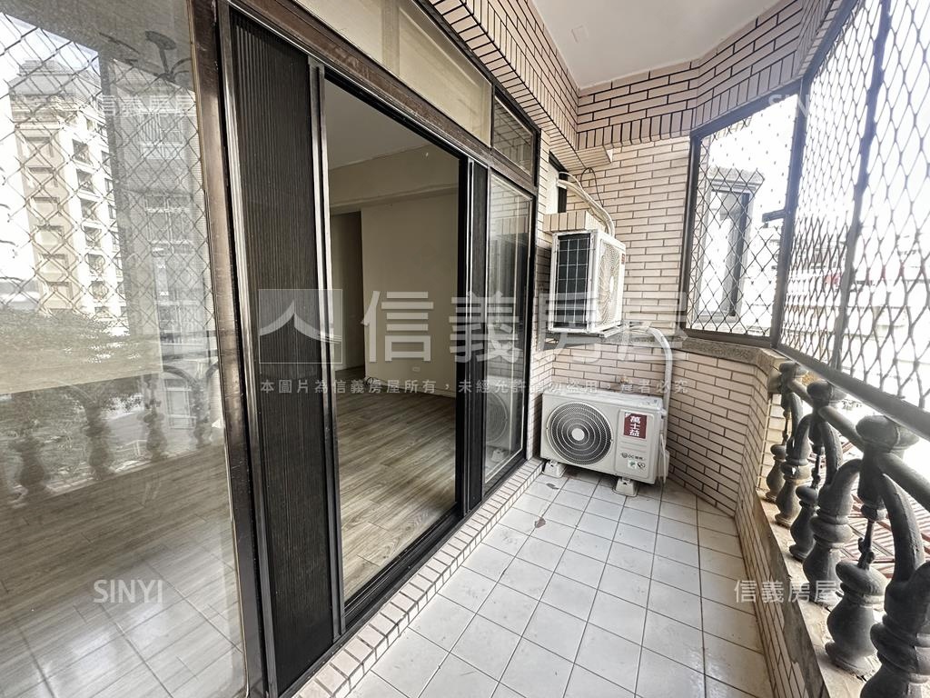 士林電梯精妝三房房屋室內格局與周邊環境