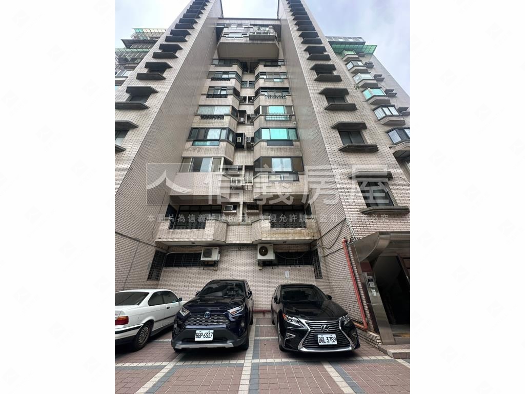 士林電梯精妝三房房屋室內格局與周邊環境