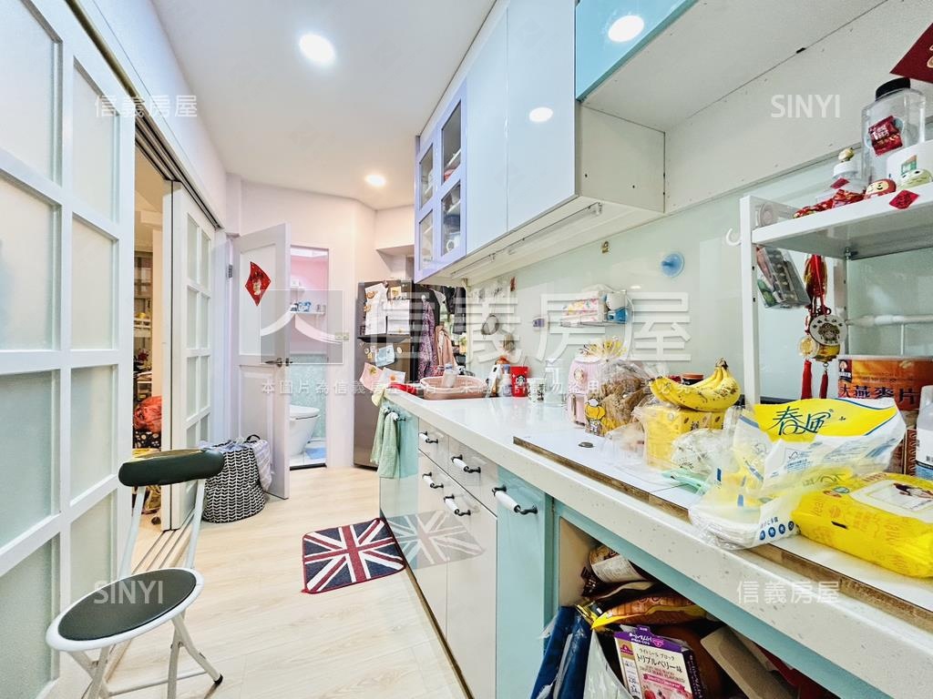 中山商圈一層一戶電梯房屋室內格局與周邊環境