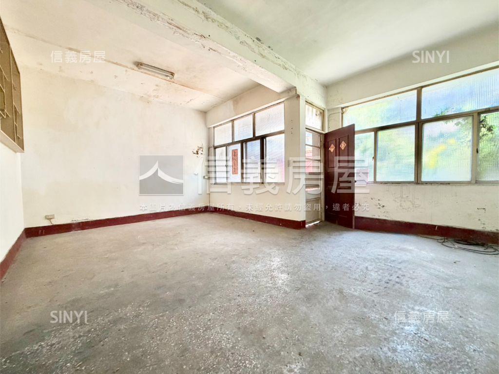 大成街透天－前後陽台房屋室內格局與周邊環境