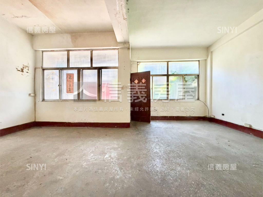 大成街透天－前後陽台房屋室內格局與周邊環境