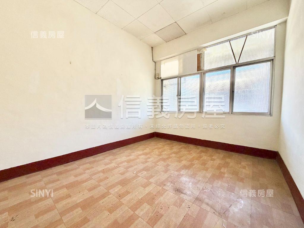 大成街透天－前後陽台房屋室內格局與周邊環境