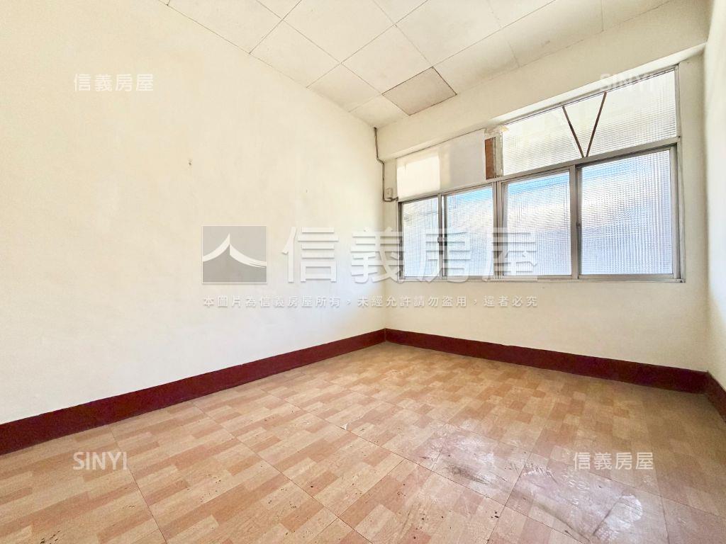 大成街透天－前後陽台房屋室內格局與周邊環境