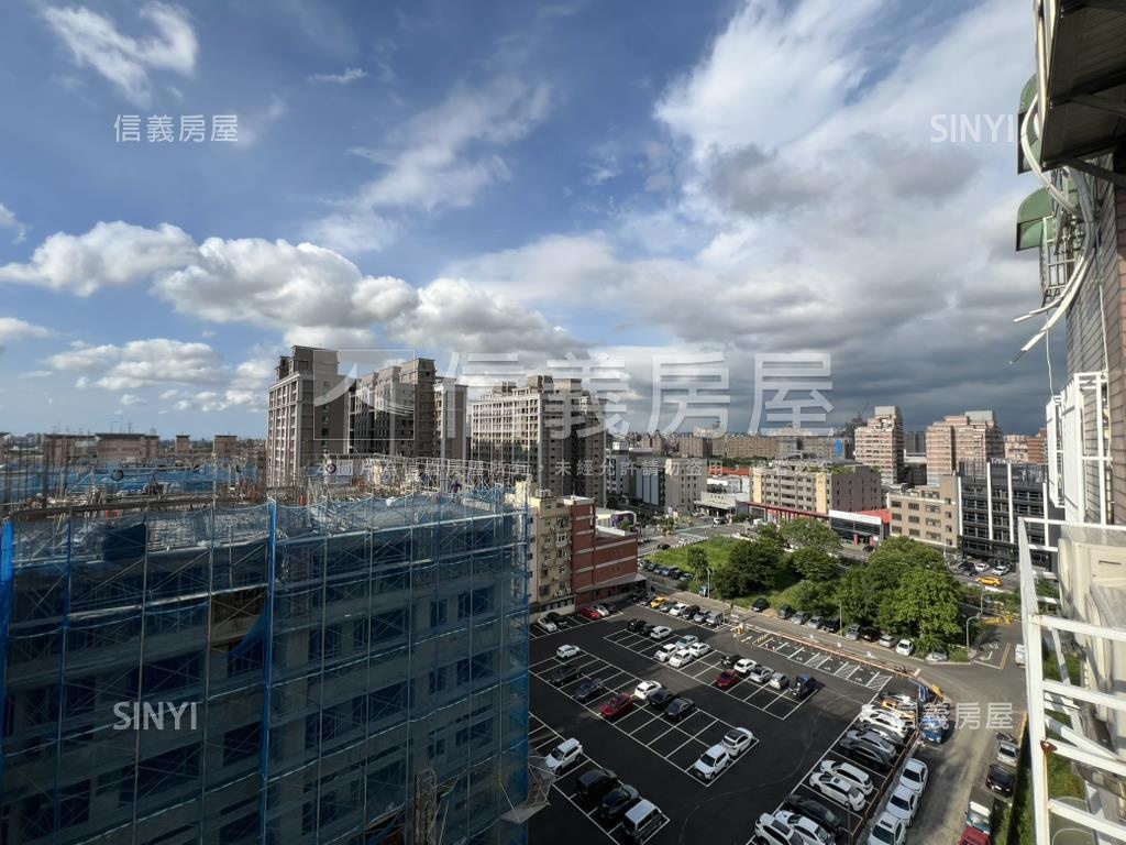 龍之鄉高樓三房平面車位房屋室內格局與周邊環境