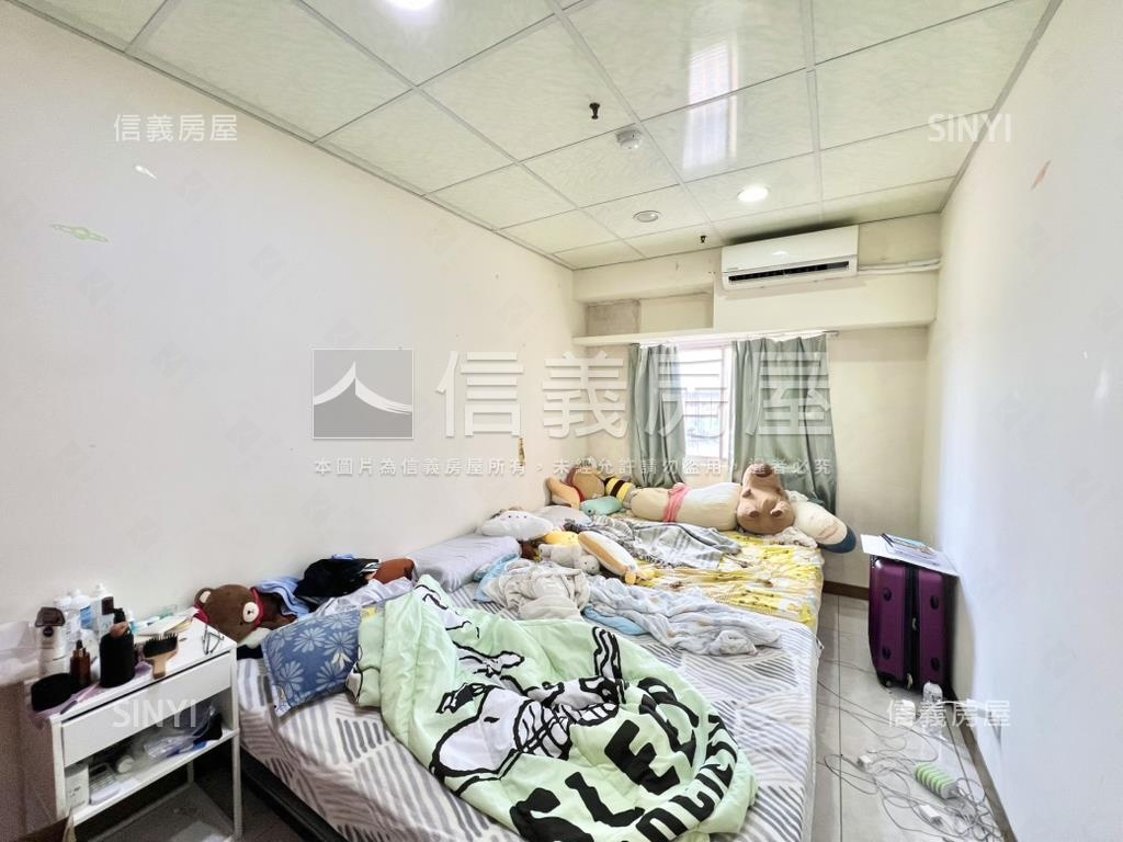 龍之鄉高樓三房平面車位房屋室內格局與周邊環境