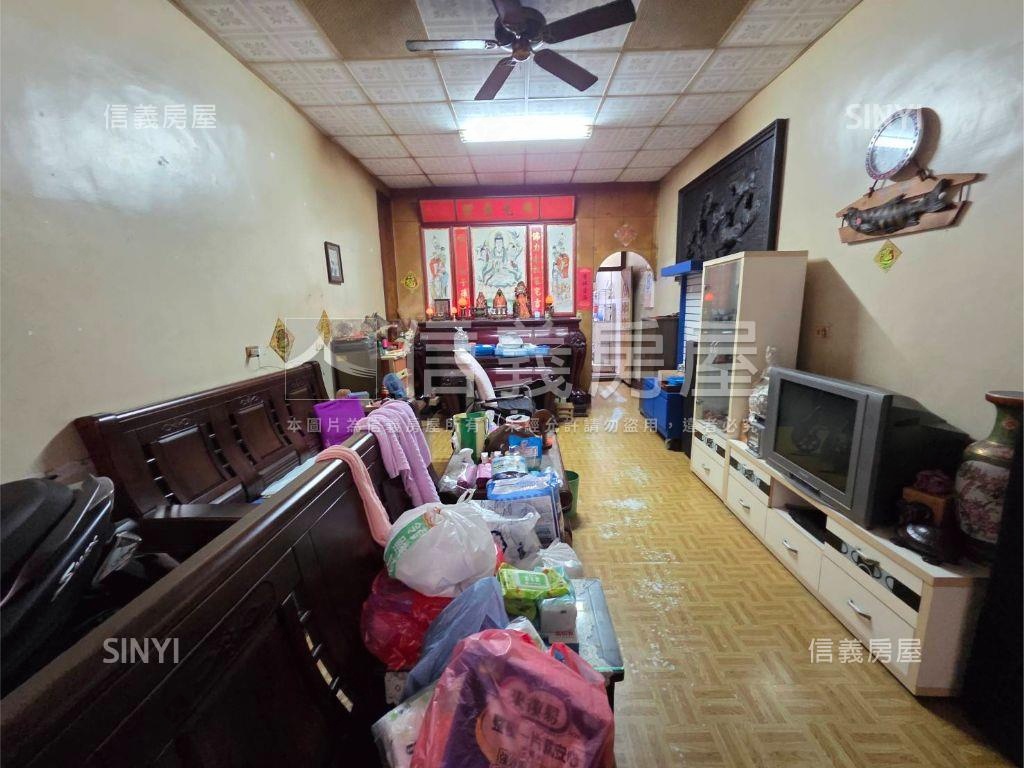 秀傳旁靜巷透天房屋室內格局與周邊環境