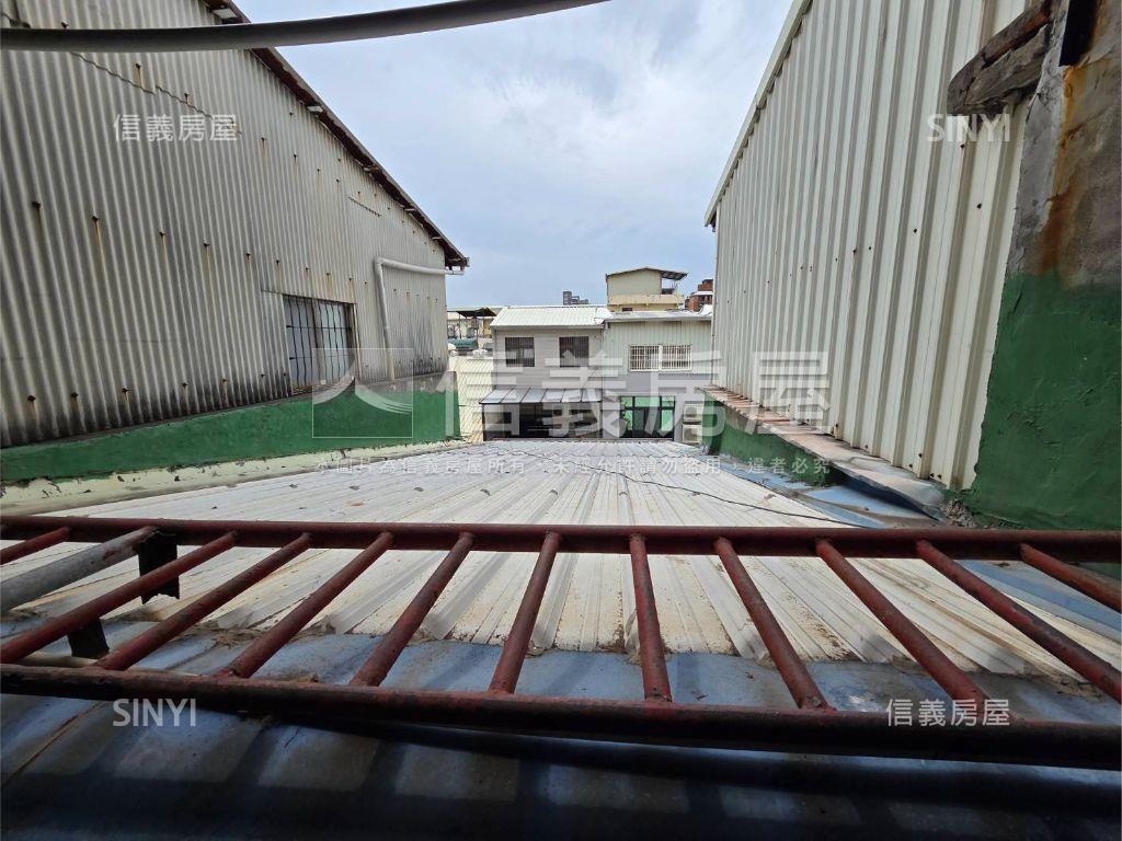 秀傳旁靜巷透天房屋室內格局與周邊環境