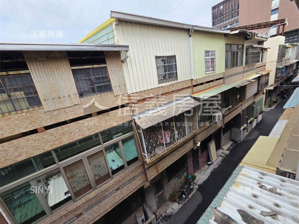 秀傳旁靜巷透天房屋室內格局與周邊環境