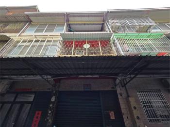 秀傳旁靜巷透天