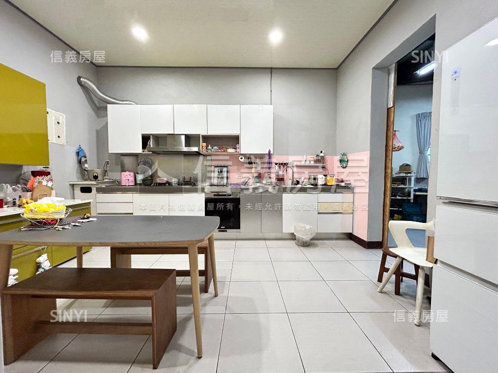南屯大地坪住辦房屋室內格局與周邊環境