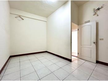 凱旋三路活巷邊間透天