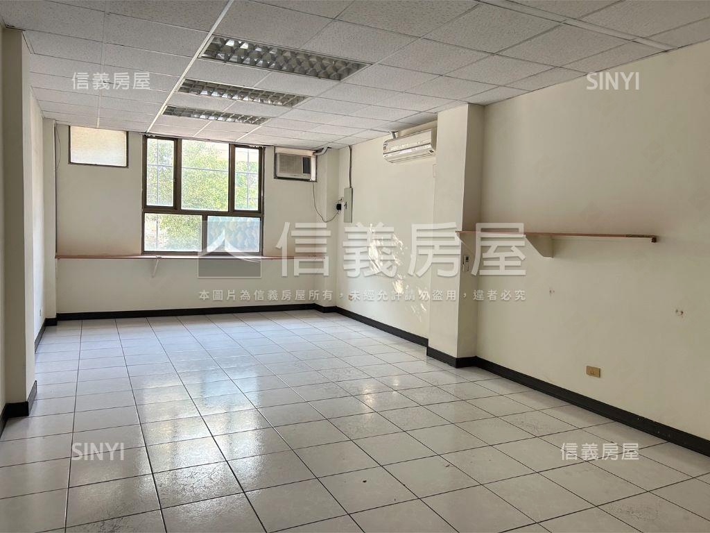 近捷運文心路金透店房屋室內格局與周邊環境