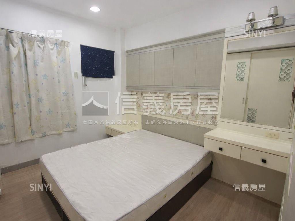 京品集陽台進出美兩房平車房屋室內格局與周邊環境