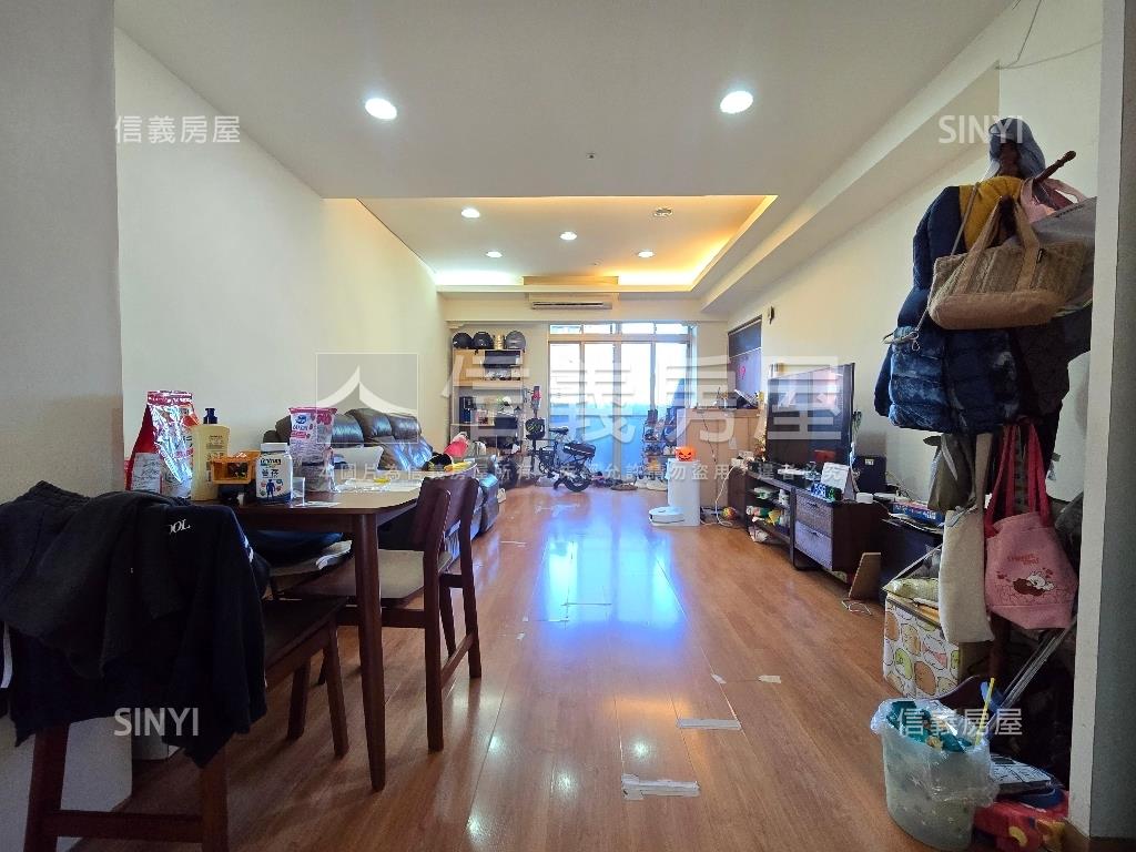 薪傳河景高樓景觀方正三房房屋室內格局與周邊環境
