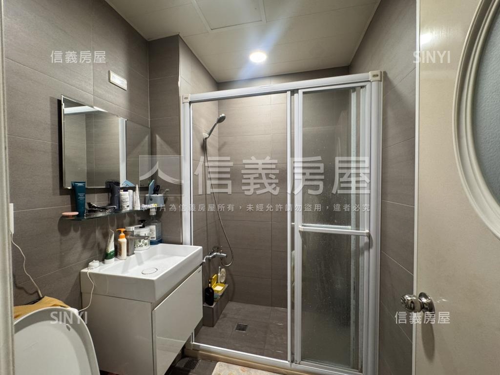 五常榮星朝南邊間二樓房屋室內格局與周邊環境