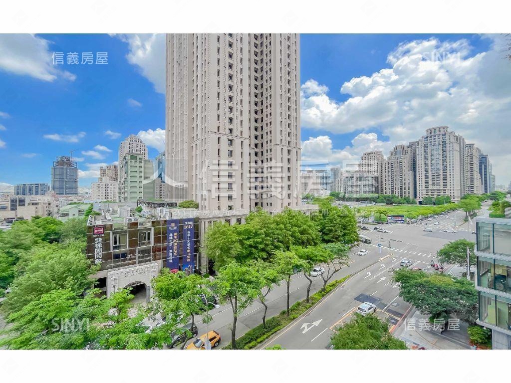 七期朝南擁綠蔭Ｂ１雙車位房屋室內格局與周邊環境