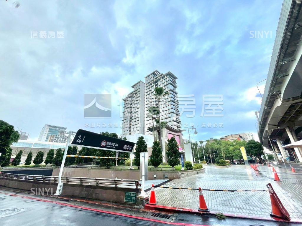 微風旁‧邊間雙邊金店面房屋室內格局與周邊環境