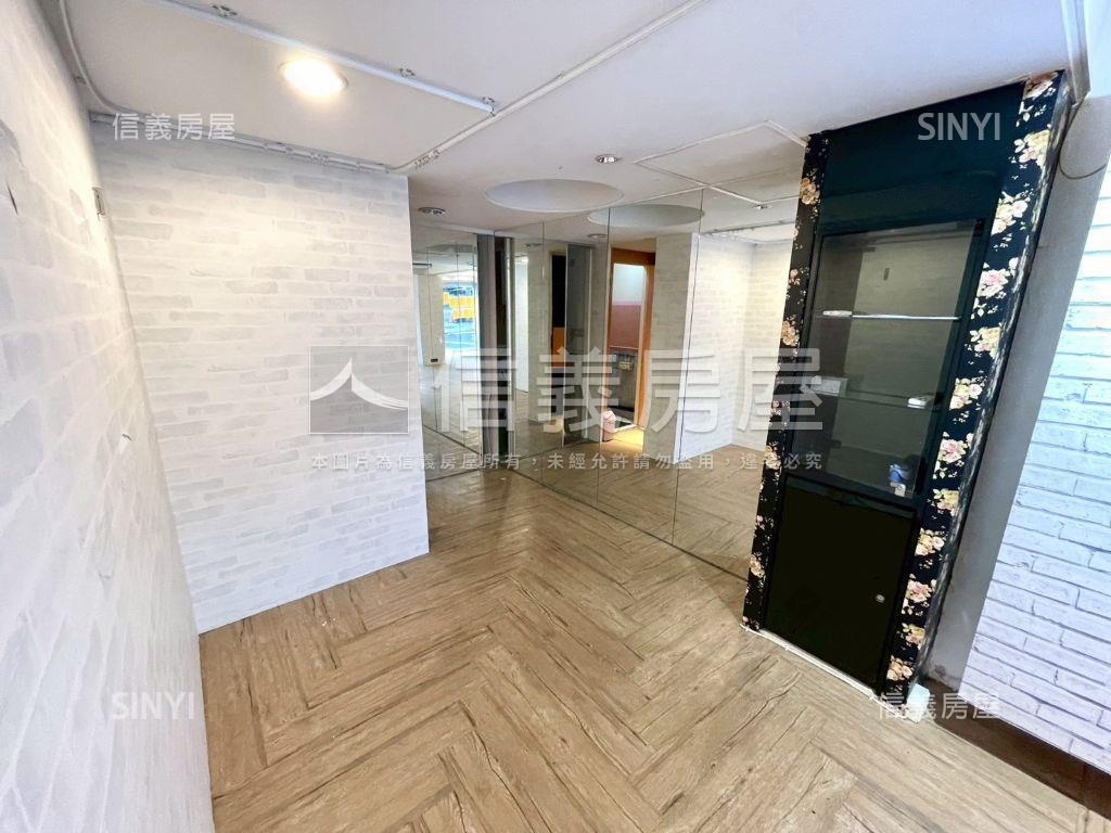微風旁‧邊間雙邊金店面房屋室內格局與周邊環境
