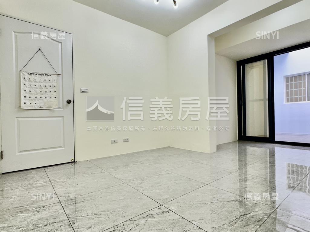 正新生路臨路金透店房屋室內格局與周邊環境