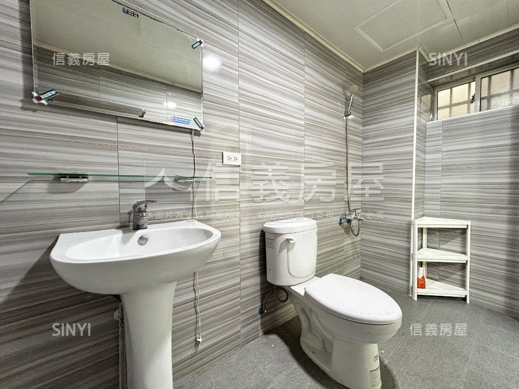 正新生路臨路金透店房屋室內格局與周邊環境