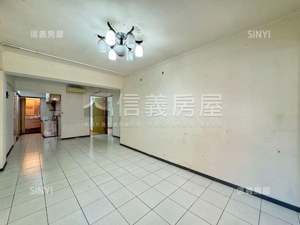 麟光捷運公園邊間三房房屋室內格局與周邊環境