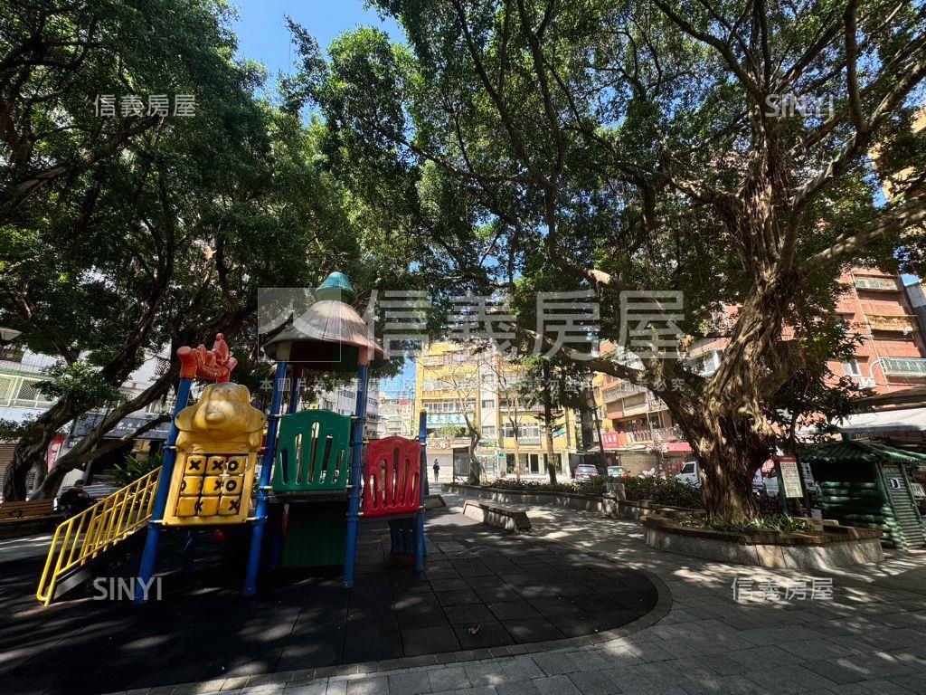 麟光捷運公園邊間三房房屋室內格局與周邊環境