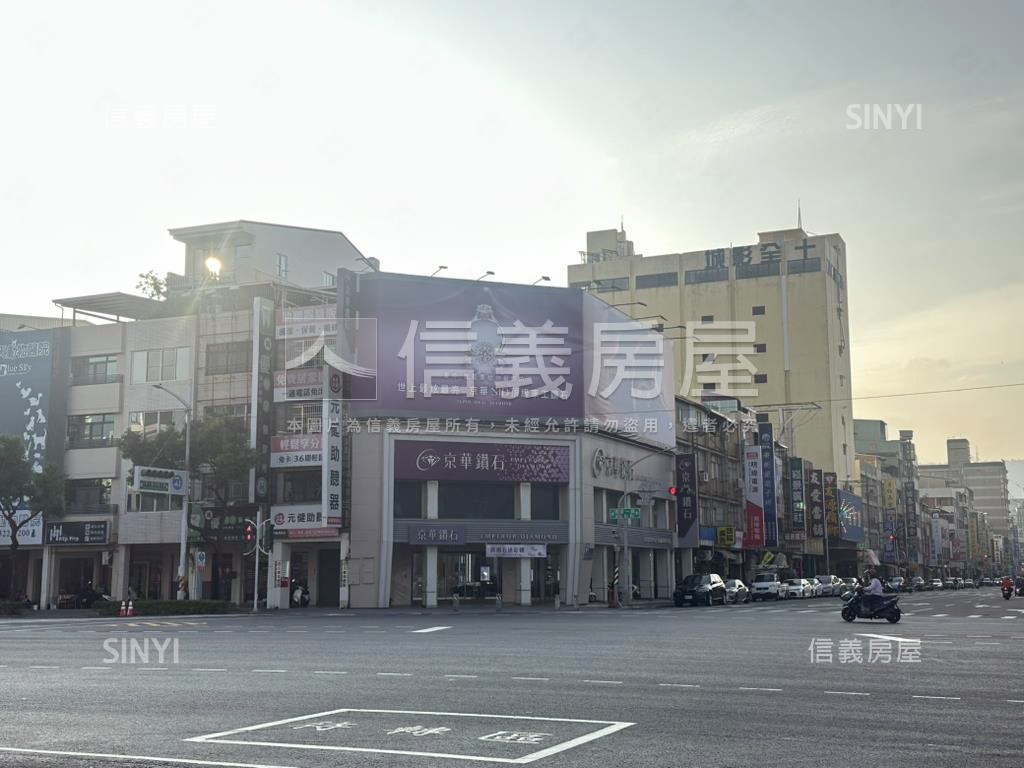 後驛商圈面寬三角窗店面房屋室內格局與周邊環境