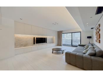 １１期雙主臥雙平車露臺戶