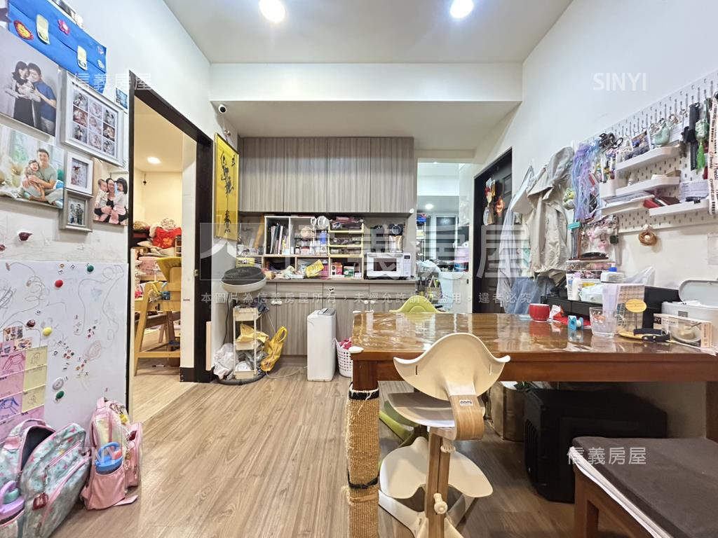 知名社區當鄰居溫馨三房房屋室內格局與周邊環境