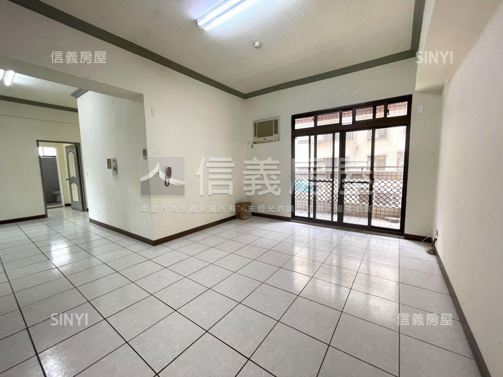 太子向陽樓三房車位房屋室內格局與周邊環境