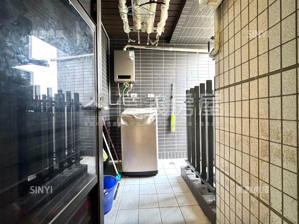 新海城鳳毛麟角房屋室內格局與周邊環境