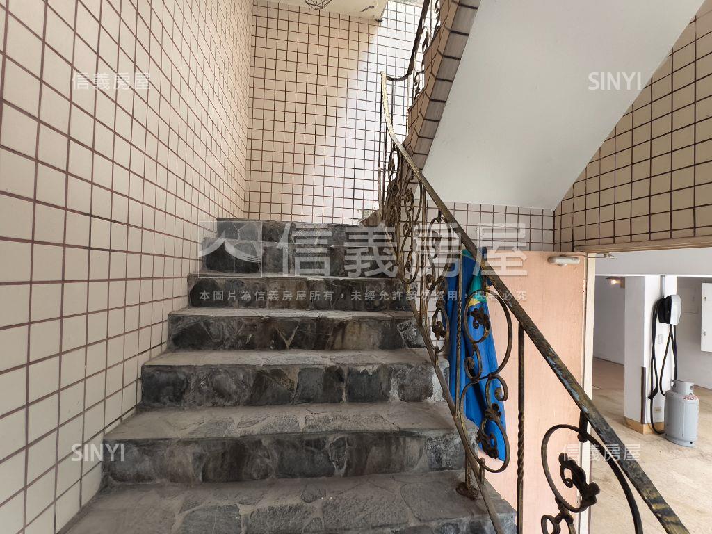 天母行義１７０獨棟別墅房屋室內格局與周邊環境