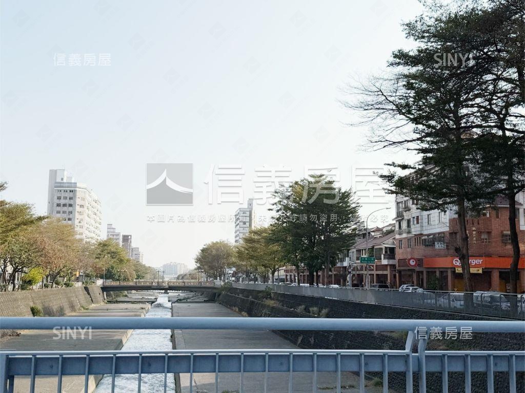 近五期商圈由鉅建設別墅房屋室內格局與周邊環境