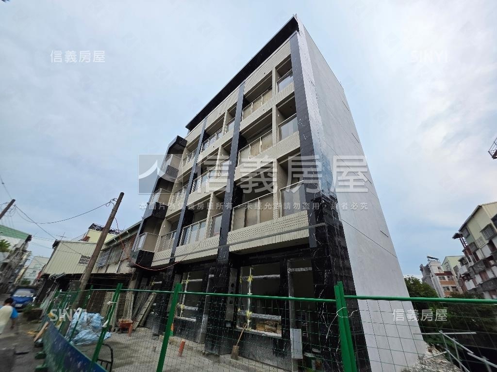 全新６套房電梯別墅Ａ２房屋室內格局與周邊環境