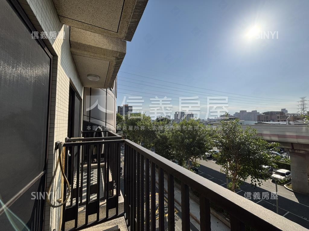 捷運芝山站．樹景三房車房屋室內格局與周邊環境