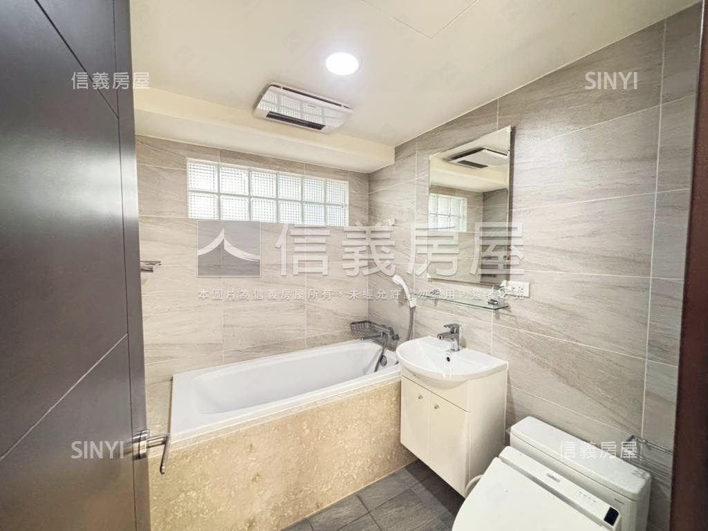 捷運芝山站．樹景三房車房屋室內格局與周邊環境