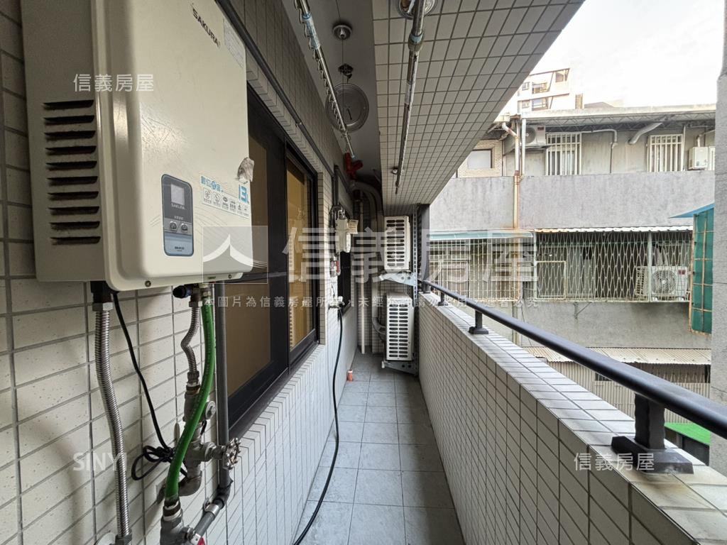 捷運芝山站．樹景三房車房屋室內格局與周邊環境