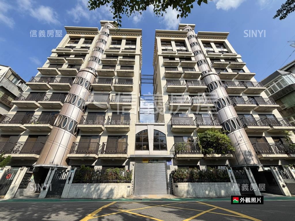 捷運芝山站．樹景三房車房屋室內格局與周邊環境