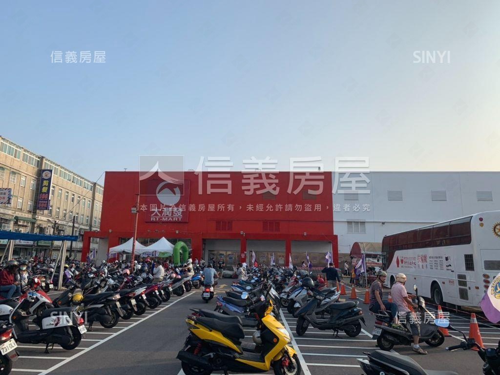 中壢普義路大四房車位房屋室內格局與周邊環境