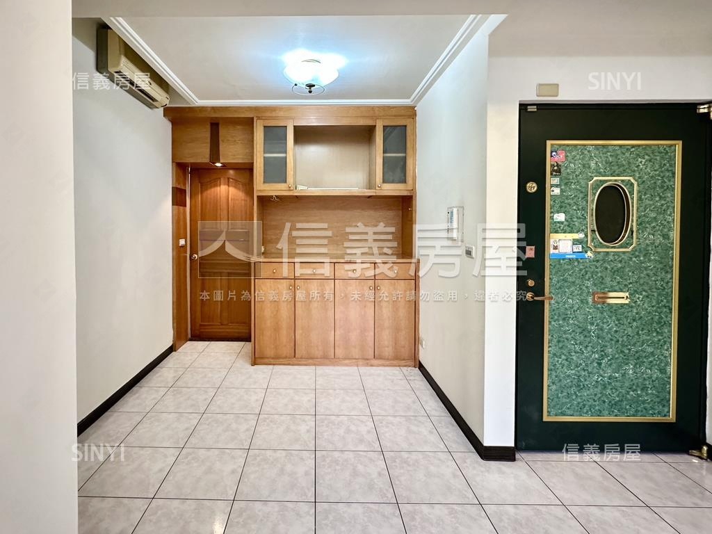 公園樹海三房平面車位房屋室內格局與周邊環境