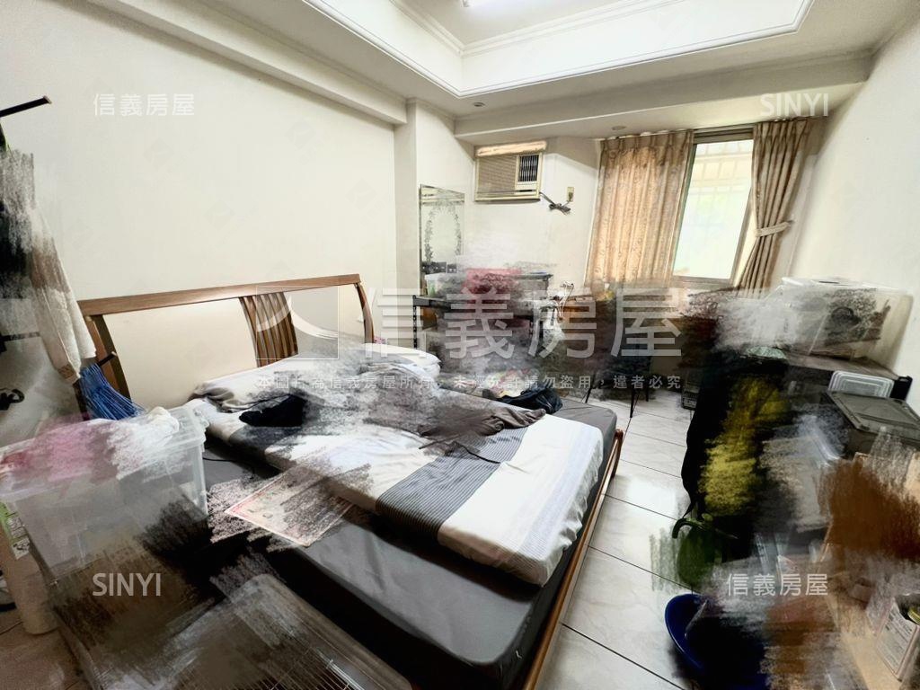 專任興大遠見天下附車位房屋室內格局與周邊環境