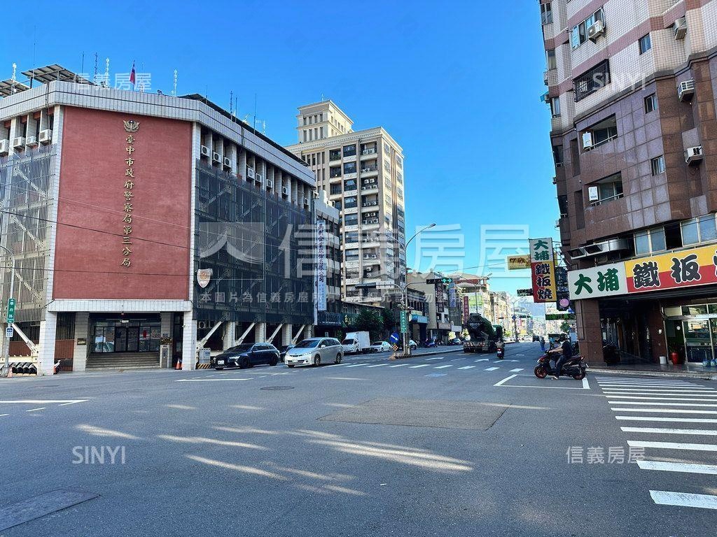 專任興大遠見天下附車位房屋室內格局與周邊環境