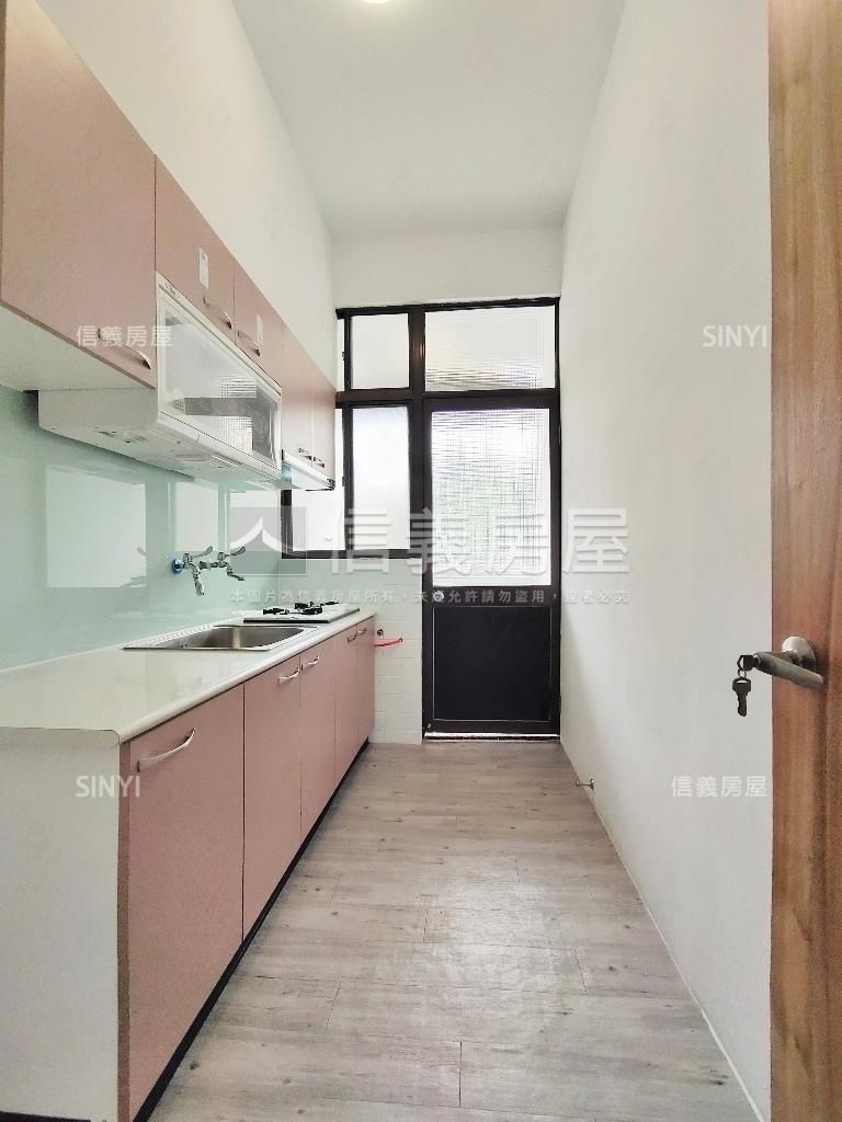 低總價近民富國小美３房房屋室內格局與周邊環境