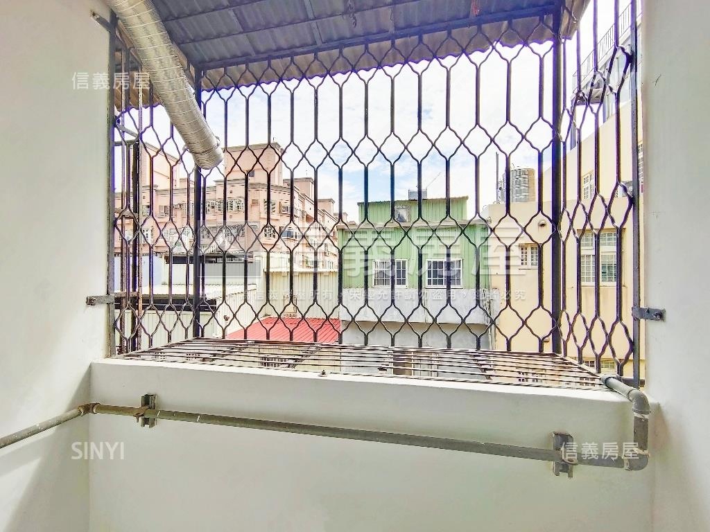 低總價近民富國小美３房房屋室內格局與周邊環境