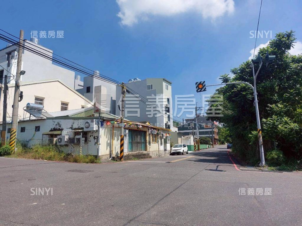 稀！大內約３０坪角窗店地房屋室內格局與周邊環境