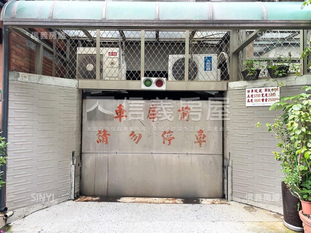 榮華富貴美裝潢一樓房屋室內格局與周邊環境