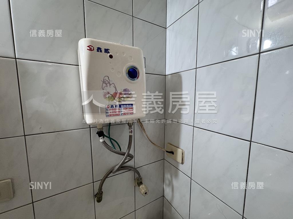 白金漢宮臻品房屋室內格局與周邊環境